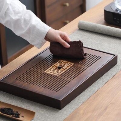 Khay trà tre để ấm chén màu gỗ bền đẹp dạng hộp 40x28cm chứa nước bên trong