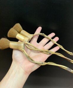 Chổi trà dưỡng ấm cán tre đẹp xoắn thủ công lông mượt 24cm.