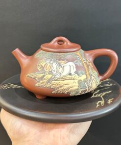 ấm tử sa đất cũ nguyên khoáng thủ công hình ngựa trong bộ 12 con giáp ATS166