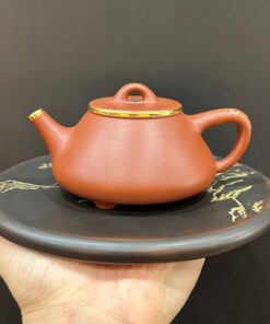 ấm tử sa thạch biều cao cấp trung quốc đại hồng bào thủ công viền vàng đẹp 180ml.