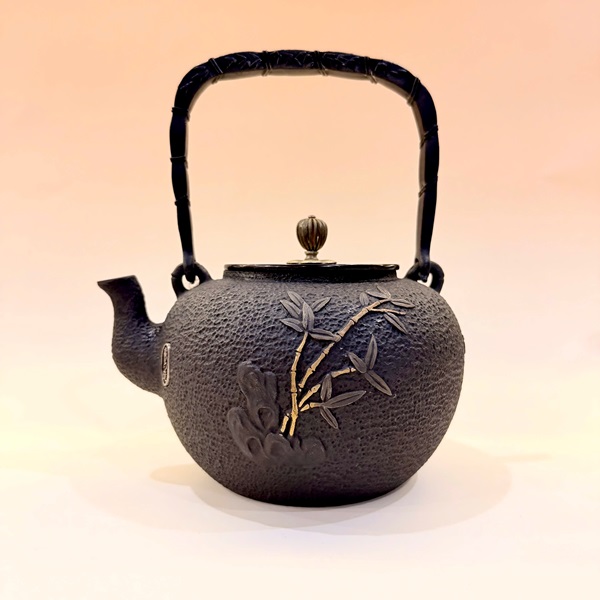 Ấm tetsubin nhật bản bằng gang đun nước pha trà ngon mai trúc AN12 - Ảnh 2