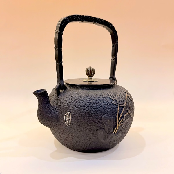 Ấm tetsubin nhật bản bằng gang đun nước pha trà ngon mai trúc AN12 - Ảnh 3