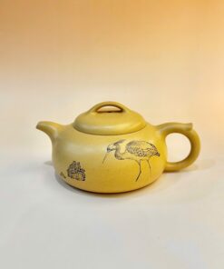 Ấm tử sa Nghi Hưng đoàn nê bán nguyệt khắc hạc 280ml ATS48