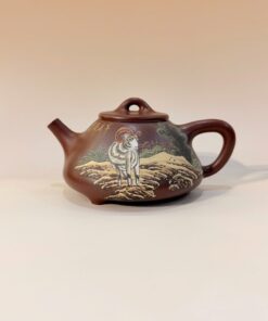 Ấm trà tử sa nguyên khoáng đất cũ hình dê trong bộ 12 con giáp ATS166