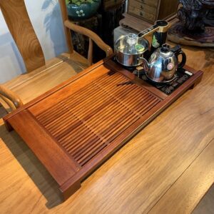 bàn trà hiện đại để ấm chén và đun pha trà với máy bơm hút nước tiện lợi k188.