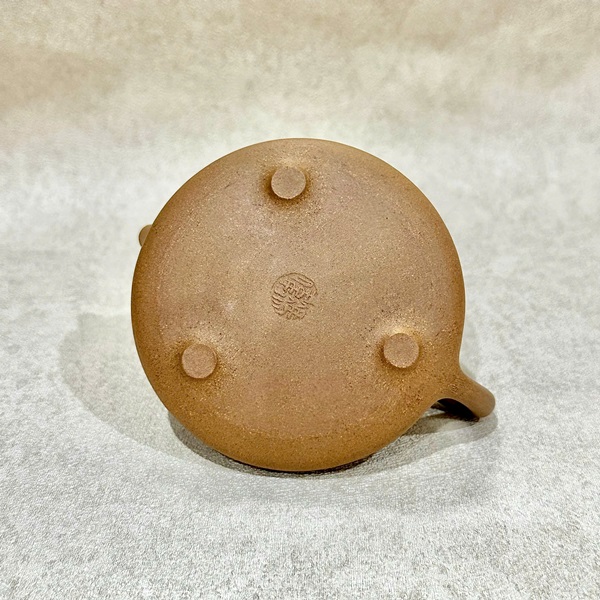 Ấm tử sa Nghi Hưng đoàn nê thạch biều khắc khỉ 195ml ATS212 - Ảnh 4