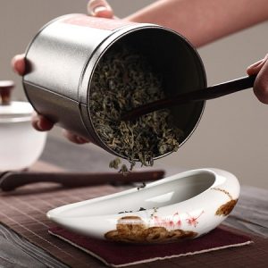 cung nhãn trà sứ cảnh đức cao cấp hoạ tiết hoa sen đẹp dùng để đong trà và bày trà
