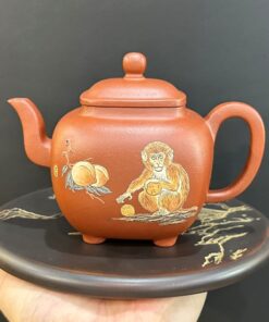 ấm tử sa đất cũ nguyên khoáng thủ công hình khỉ đẹp 300ml pha trà ngon