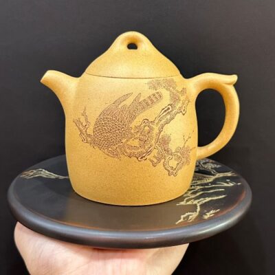 ấm tử sa nghi hưng khắc đại bàng đoàn nê đất cũ thủ công tần quyền 300ml đẹp.