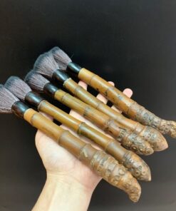 chổi trà đẹp dưỡng ấm trà lông mượt cán gốc tre dài đẹp 23cm có 2 kiểu cán.