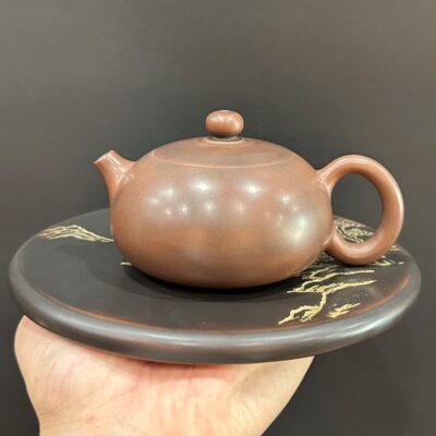ấm trà nê hưng khâm châu nguyên khoáng dáng tây thi trơn thủ công nắp khít 230ml.