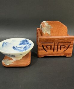 đế chén trà gỗ hương hình vuông đính bạc lót ly trà đẹp 7x7x1cm có giá chứa