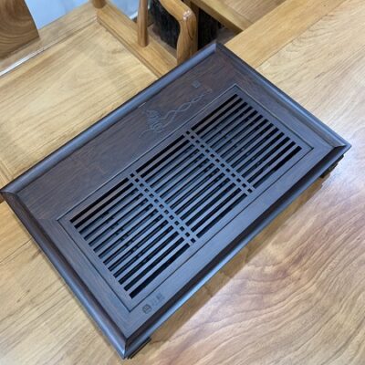 khay trà bằng tre để ấm chén trà màu chiêu liêu họa tiết hình ngựa đẹp 50x34cm