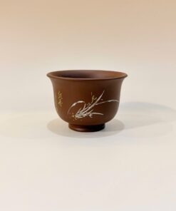 Chén tử sa họa "Tứ Quý" CNH09