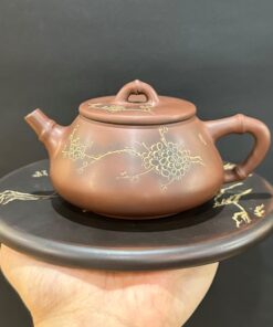 ấm pha trà cao cấp thạch biều khắc đào thủ công đẹp 220ml công năng tốt pha trà ngon.