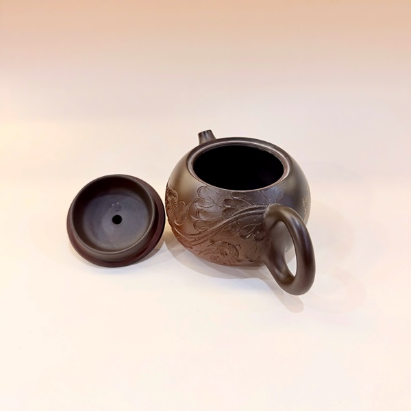 Ấm tử sa nê hưng tây thi khắc sen thủ công 230ml AKC71 - Ảnh 4