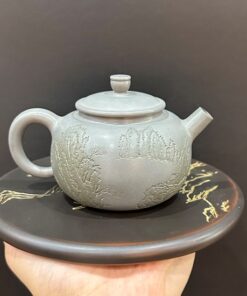 ấm pha trà tử sa nê hưng khắc sơn thuỷ thủ công màu xanh pha trà hương ngon 250ml.