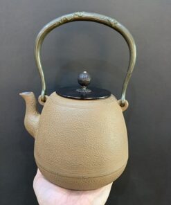 Ấm tetsubin gang Nhật Bản cao cấp đun nước pha trà ngon 1,2L thủ công đẹp