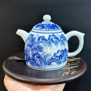 ấm trà sứ cảnh đức vẽ tay sơn thủy thủ công dáng tần quyền 300ml pha trà ngon