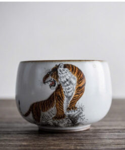 Chén cảnh đức gốm thái hội vẽ tay hổ quay đầu thủ công 80ml CS42