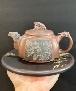 Ấm tử sa nê hưng cao cấp thủ công nghê tọa đỉnh tứ phương 350ml quần ẩm đẹp.