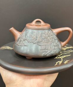 Ấm tử sa nê hưng thạch biều đắp nổi sơn thủy cực đẹp 230ml công năng pha trà tốt.