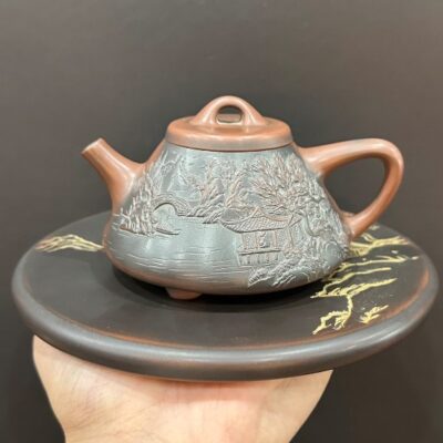 Ấm tử sa nê hưng thạch biều đắp nổi sơn thủy cực đẹp 230ml công năng pha trà tốt.