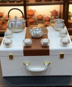 Bộ ấm pha trà bạc nguyên chất 999 gò tay thủ công họa tiết trúc pha trà cực ngon