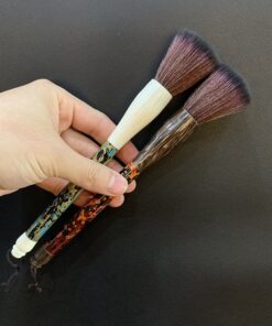 Chổi dưỡng ấm trà chuôi gỗ pháp lam lông mềm mượt 20cm DC15