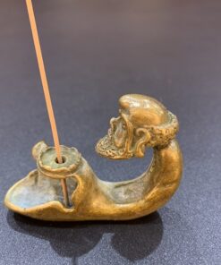 Lư cắm nhang bằng đồng nguyên chất dáng đạt ma thiền nhỏ LD11