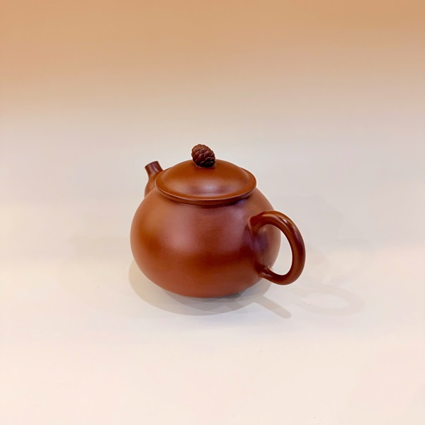 Ấm Nê Hưng Dung Thiên khắc quả thông đẹp 240ml AKC170 - Ảnh 2