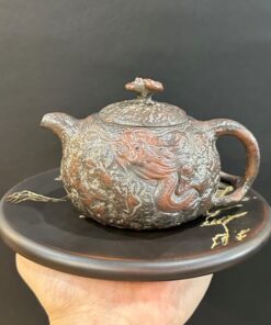 Ấm tử sa nê hưng cao cấp linh chi long ẩn thủ công 250ml đẹp pha trà ngon.