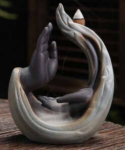 Tượng xông trầm nụ dáng bàn tay làm thác khói trầm hương thủ công đẹp