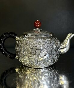 Ấm pha trà bạc 999 nguyên chất gò tay thủ công cao cấp họa mẫu đơn đẹp pha ngon.