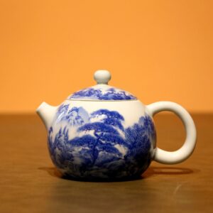 Ấm sứ cảnh đức họa sơn thủy vẽ tay thủ công dáng nhỏ đẹp pha trà đối ẩm.