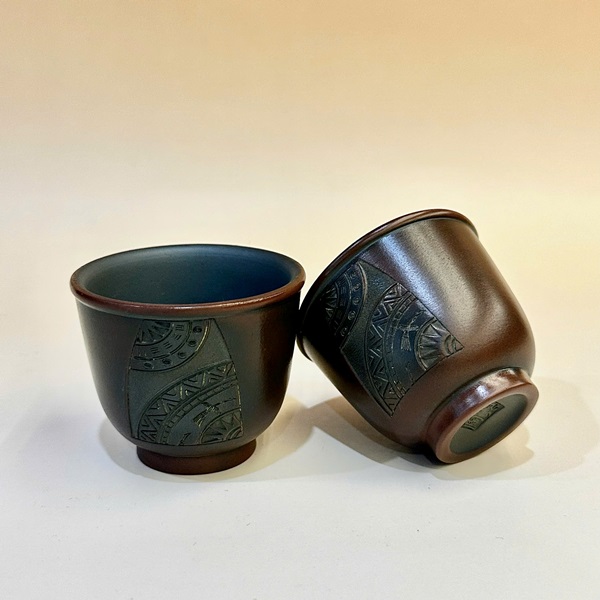 Ly trà tử sa nê hưng cao cấp khắc trống đồng thủ công 60ml CNH51