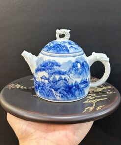 Ấm trà sứ cảnh đức vẽ tay cao cấp họa sơn thủy dáng tần quyền 220ml đẹp AS42