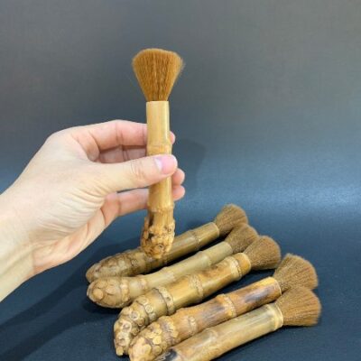 Chổi trà gốc tre ngắn dưỡng ấm trà lông mượt đẹp bền 15,5cm DC60.