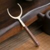 Cây nâng chén cán gỗ 17cm - DC03