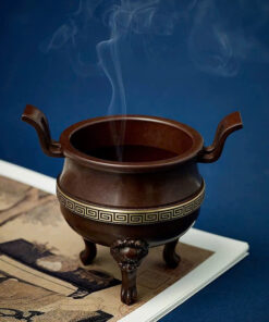 Lư đốt trầm hương dáng đẹp bằng đồng nguyên chất 3 chân 984g LD19