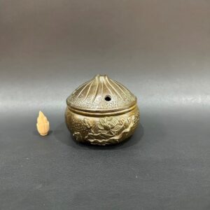 Lư đồng xông trầm hương dáng búp sen bằng đồng nguyên chất cao cấp đẹp