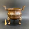 Lư đốt trầm hương dáng đẹp bằng đồng nguyên chất 3 chân 984g LD19