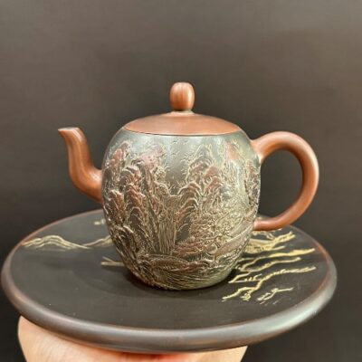 Ấm trà mỹ nhân kiên hỏa biến khắc sơn thủy hỏa biến 250ml AKC94.