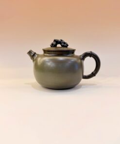 Ấm Tử Sa Nê Hưng Trúc Đoạn Xanh Ngọc Thủ Công 250ml AKC197