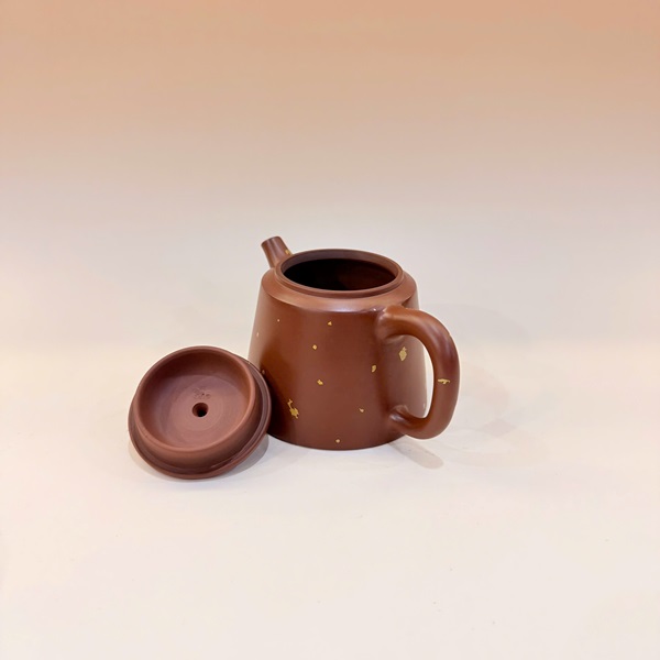 Ấm tử sa nê hưng đức trung cao cấp hoạ tiết vàng đẹp 240ml AKC223 - Ảnh 3