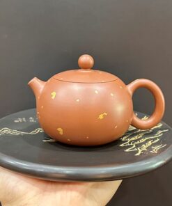 Ấm tây thi tử sa nê hưng cao cấp thủ công hoạ tiết vàng đẹp 220ml pha trà ngon.