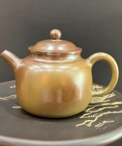 Ấm tử sa nê hưng hỏa biến xanh dáng đức trung thủ công nhỏ 200ml đặc sắc AKC296.