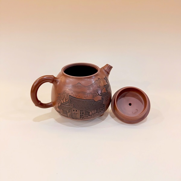 Ấm tử sa Nê Hưng tam túc trúc khắc sơn thủy lâu các 230ml AKC131 - Ảnh 4