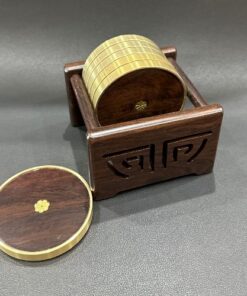 Bộ lót chén trà cao cấp gỗ gụ viền đồng vàng dáng tròn kê ly trà đẹp.