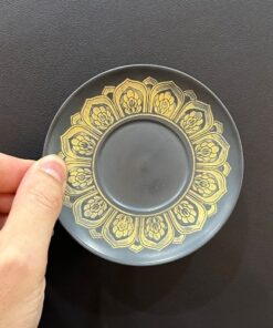 Đĩa lót chén trà dáng tròn họa tiết đài sen thủ công mỏng đẹp LC57.